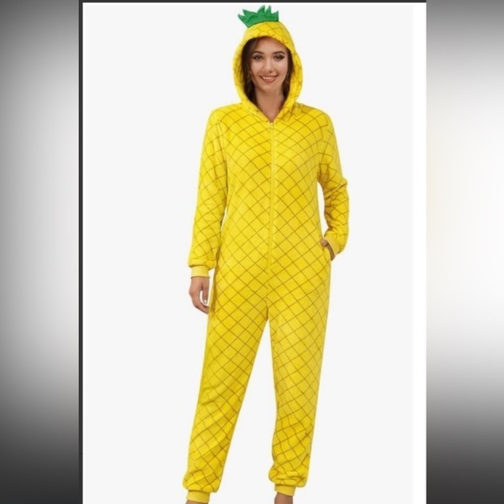 FUNZIEZ Yellow Pineapple adult pijama jumpsuit size XS